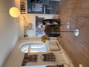 Lokal strik af Lone Kruckenberg